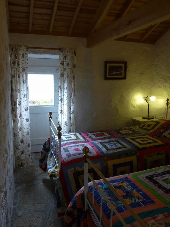 Quinta Do Espirito Santo Guest House Angra do Heroismo Room photo